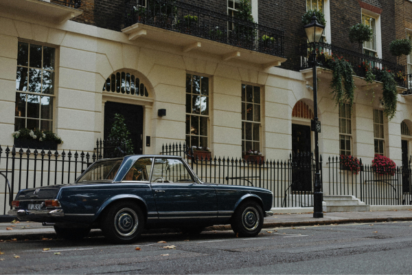 Monte Carlo — Vintage motoring elegance